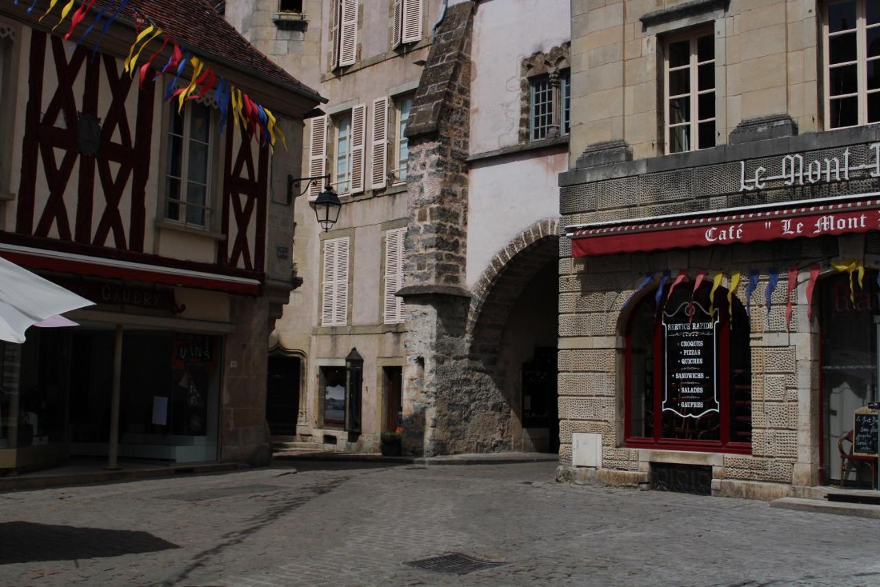 Le Boudoir D'Artiste Panzió Semur-en-Auxois Kültér fotó